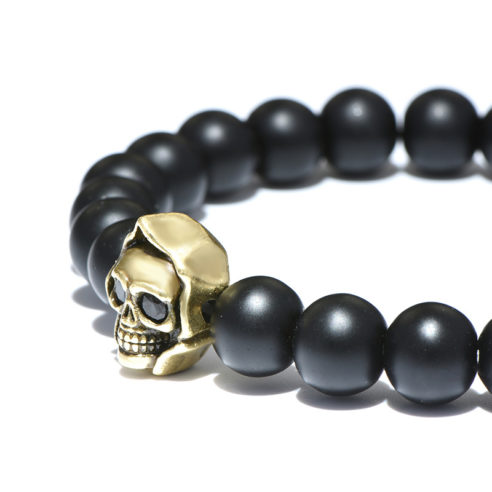 Bracelet tête de mort et perles d'agate mate noire